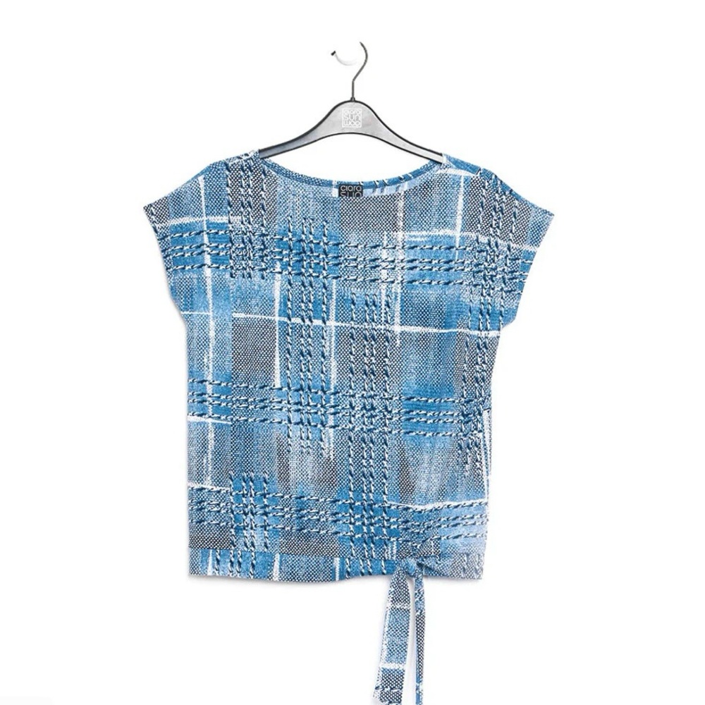 Excellent condition Clara Sun Woo TEXTURED CAP SLEEVE TIE HEM TOP - SIZE SMALL